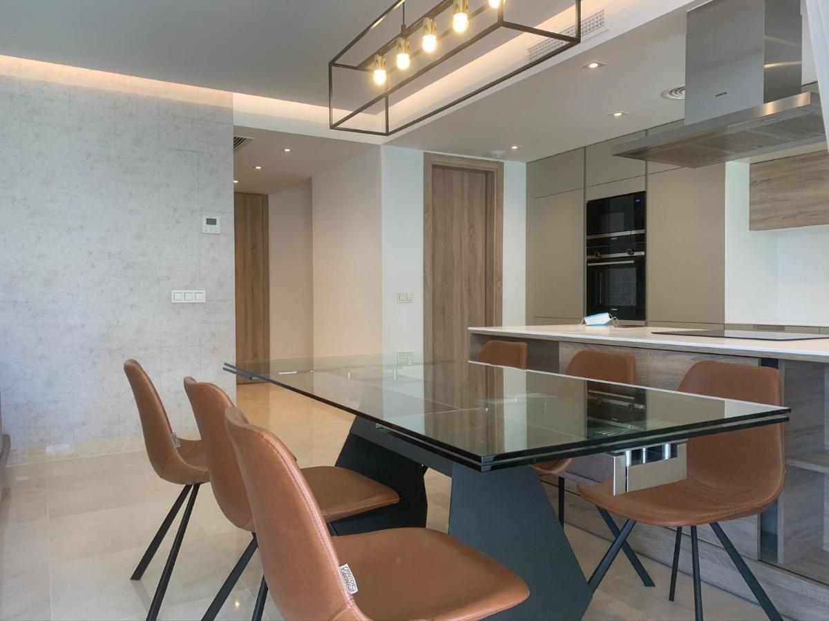 Royal Banus Apartment Marbella Bagian luar foto