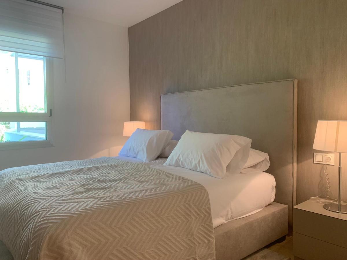 Royal Banus Apartment Marbella Bagian luar foto